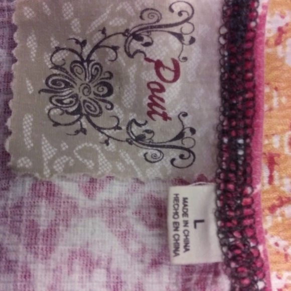 Top - Picture 3 of 5